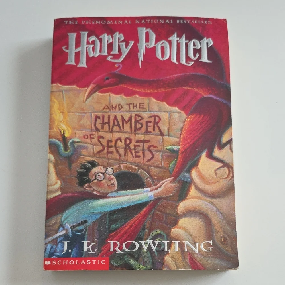 J.K. Rowling - Harry Potter And The Chamber Of Secrets And The Ickabog Book Set